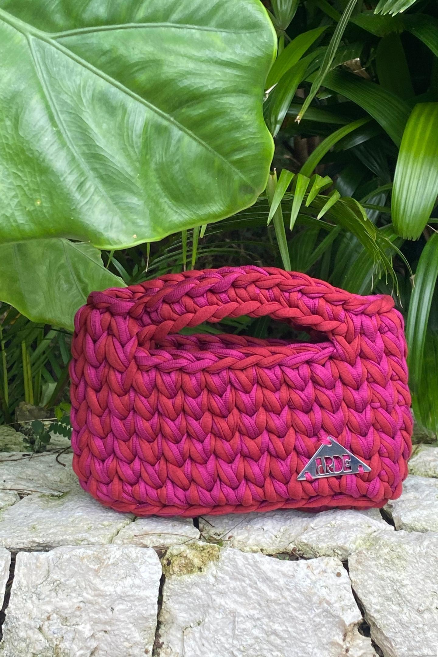 Crafting Excellence: The Ultimate Guide to Slow Burn, Vibrant Style