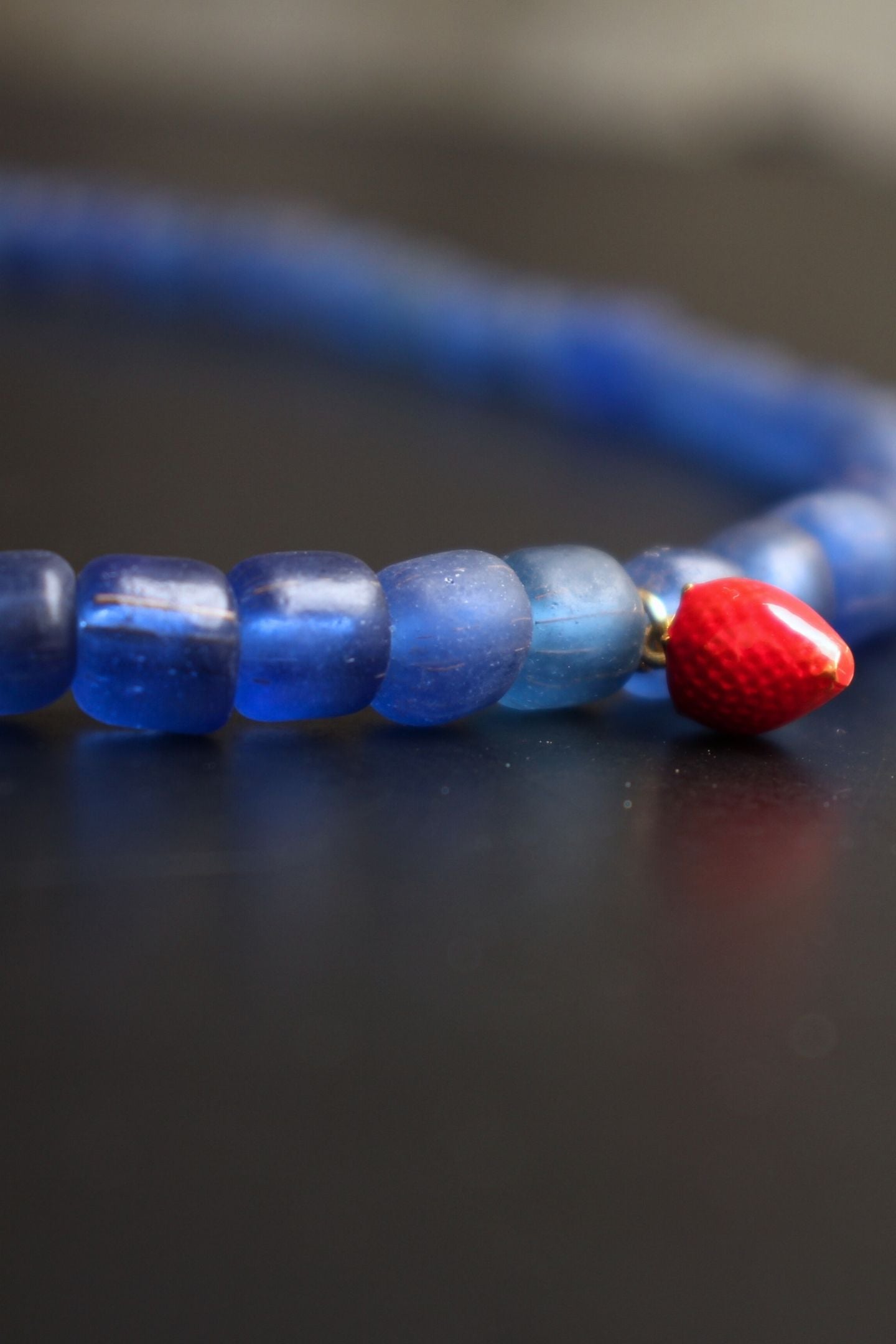 RONA NECKLACE- Strawberry Azure