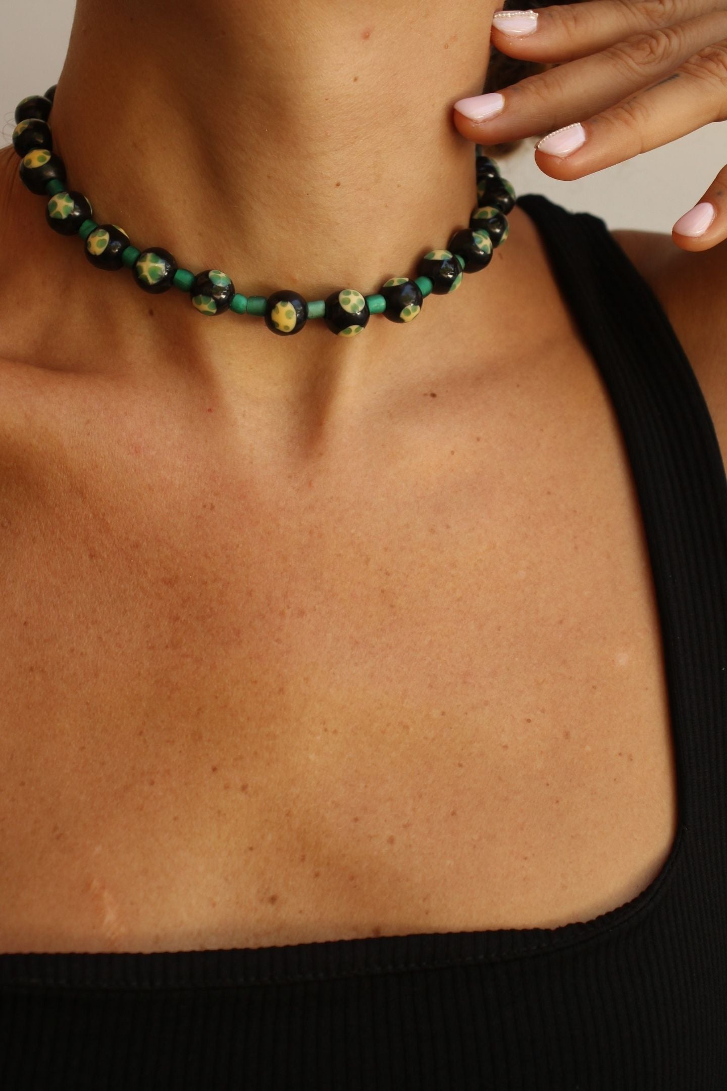 RIANG NECKLACE - Black Emerald