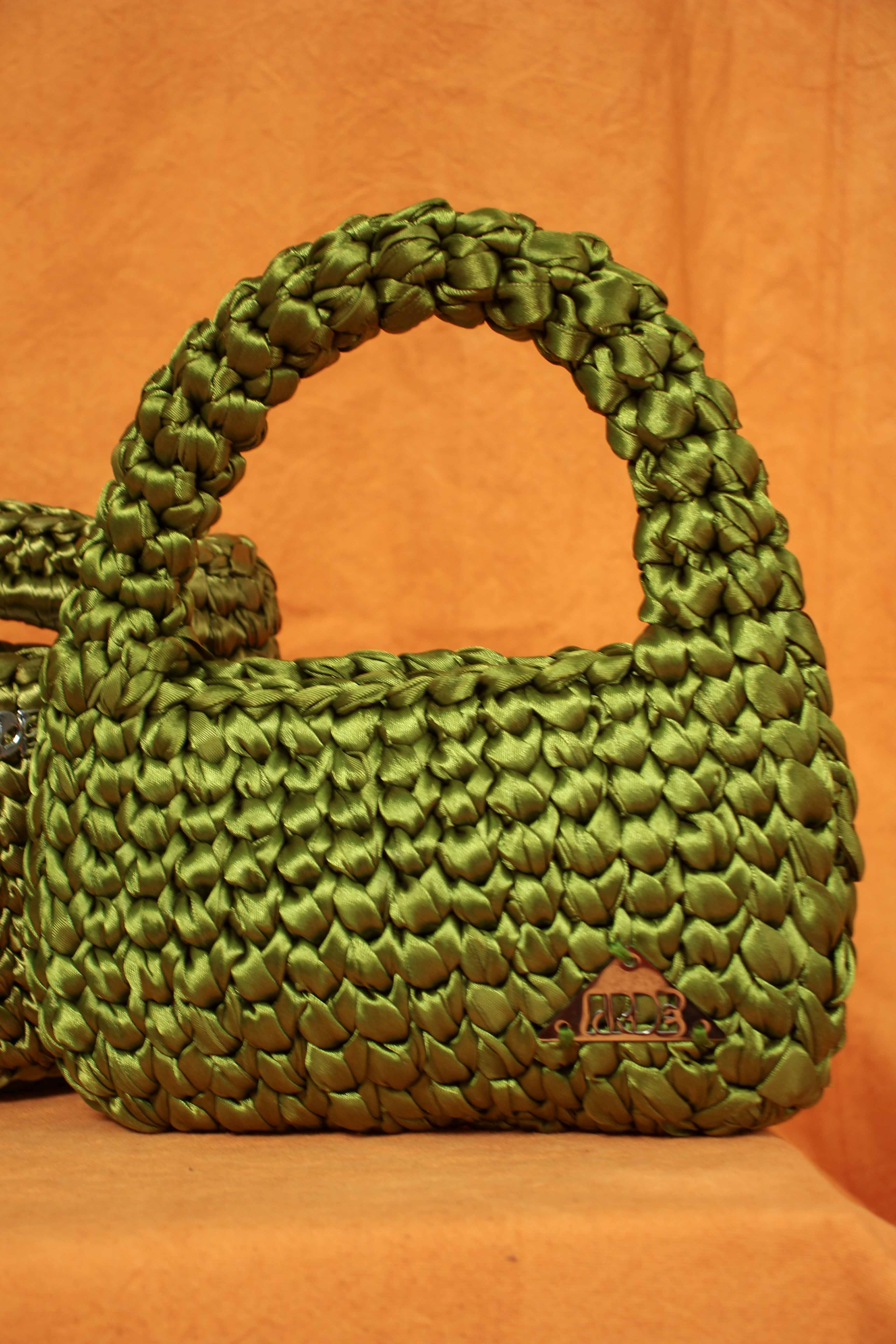 CLOUD SATIN - Spring Green