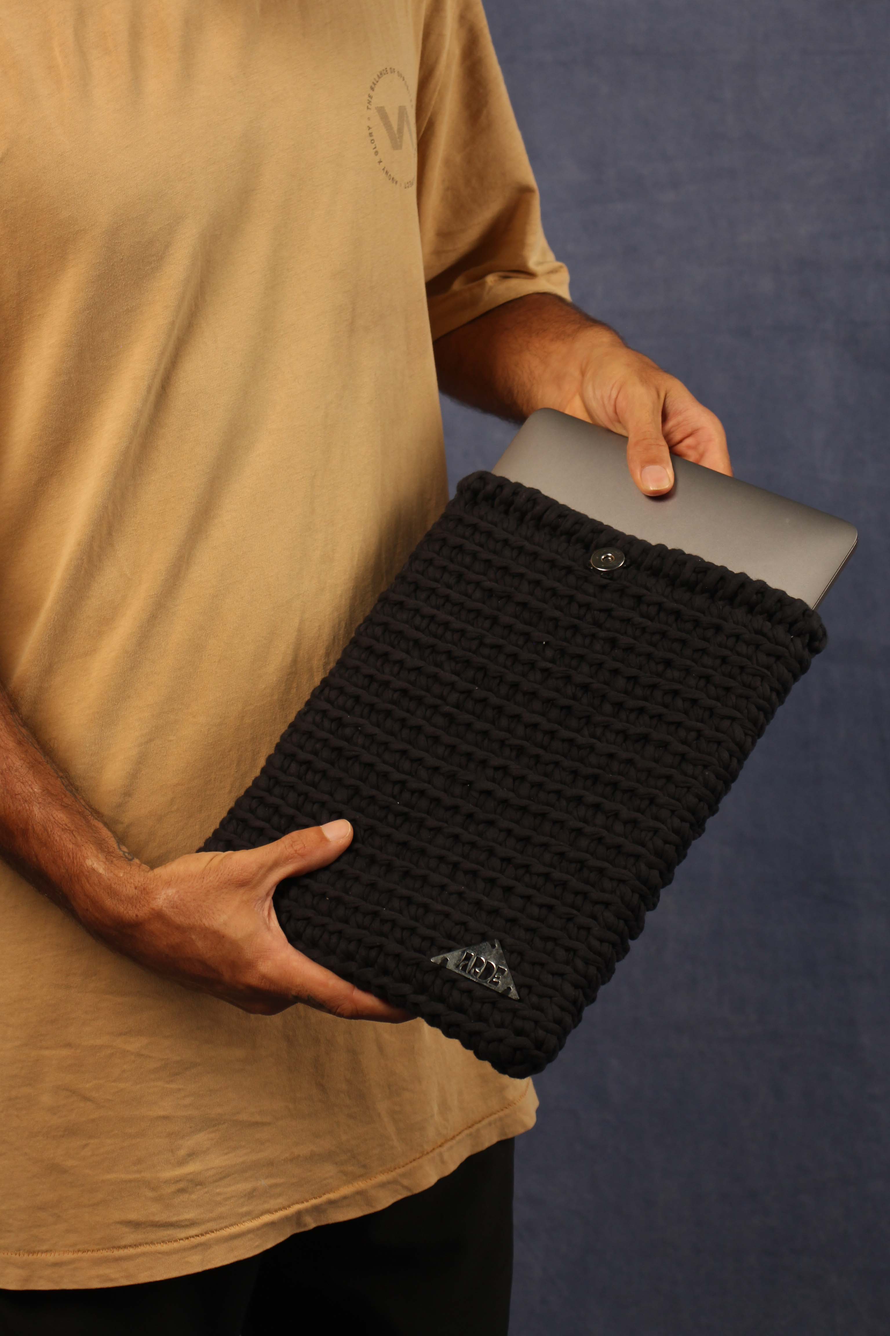 LAPTOP COVER - Black