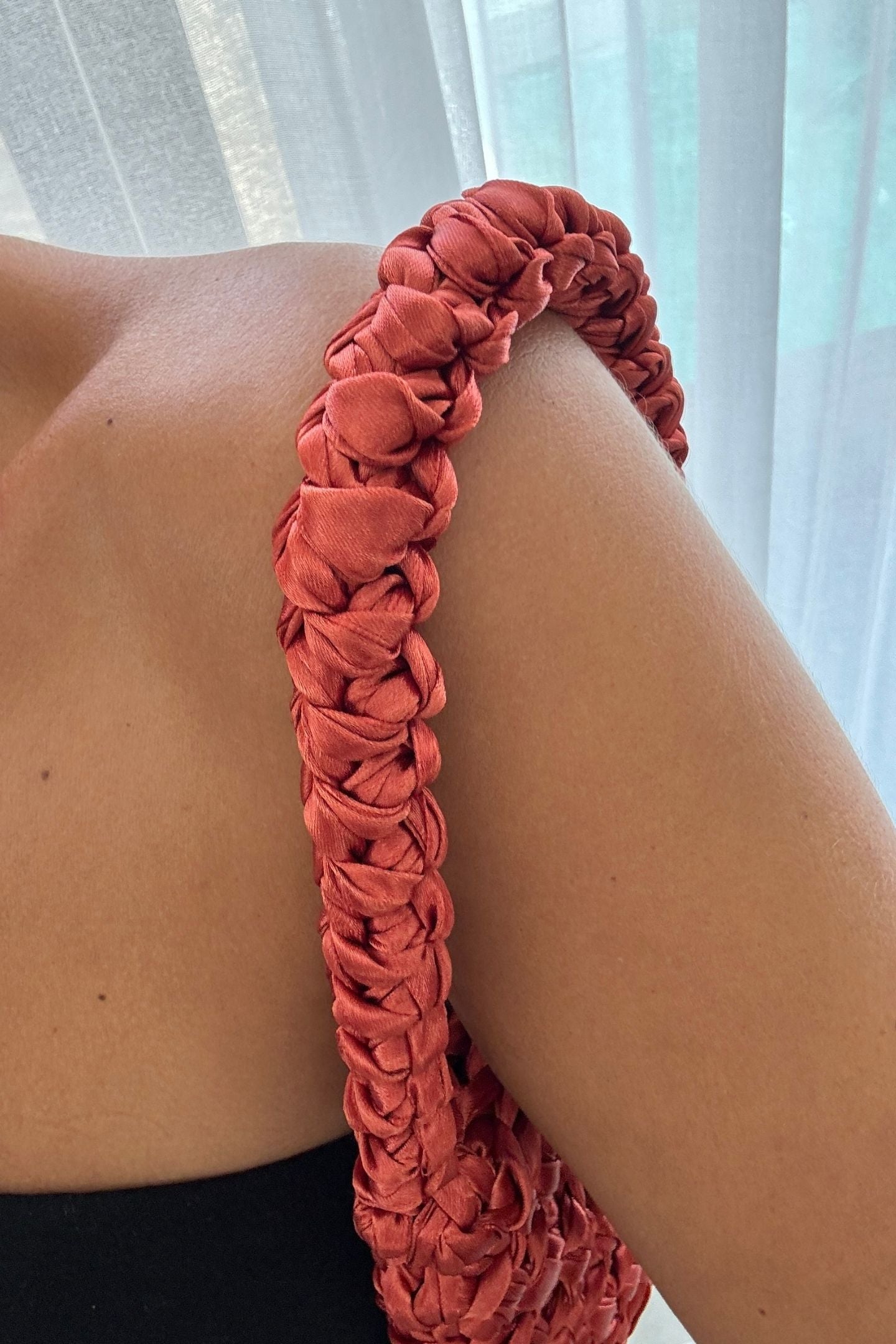 SATIN SHOULDER BAG - Rust