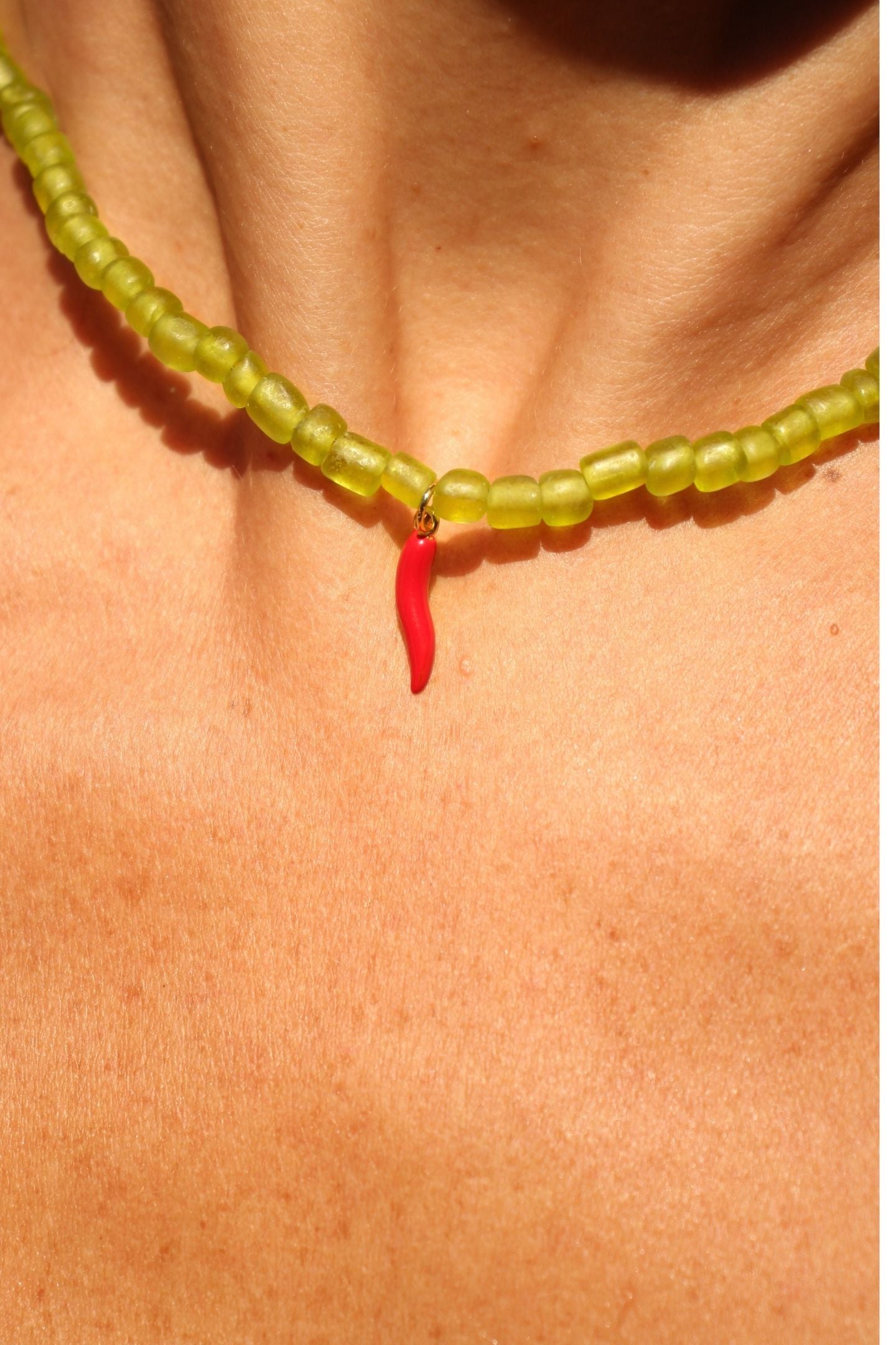 RONA NECKLACE - Chili Lime