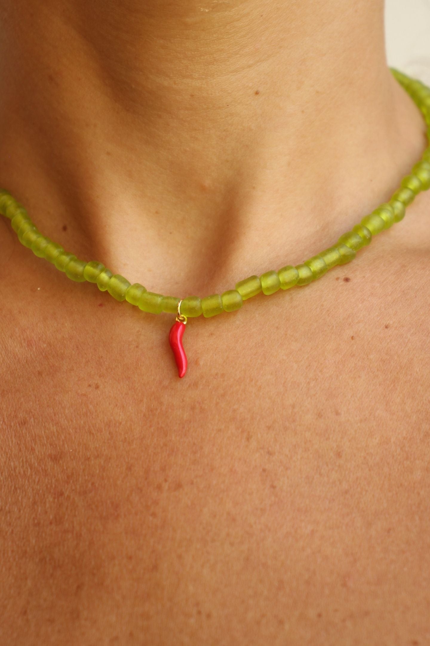 RONA NECKLACE - Chili Lime