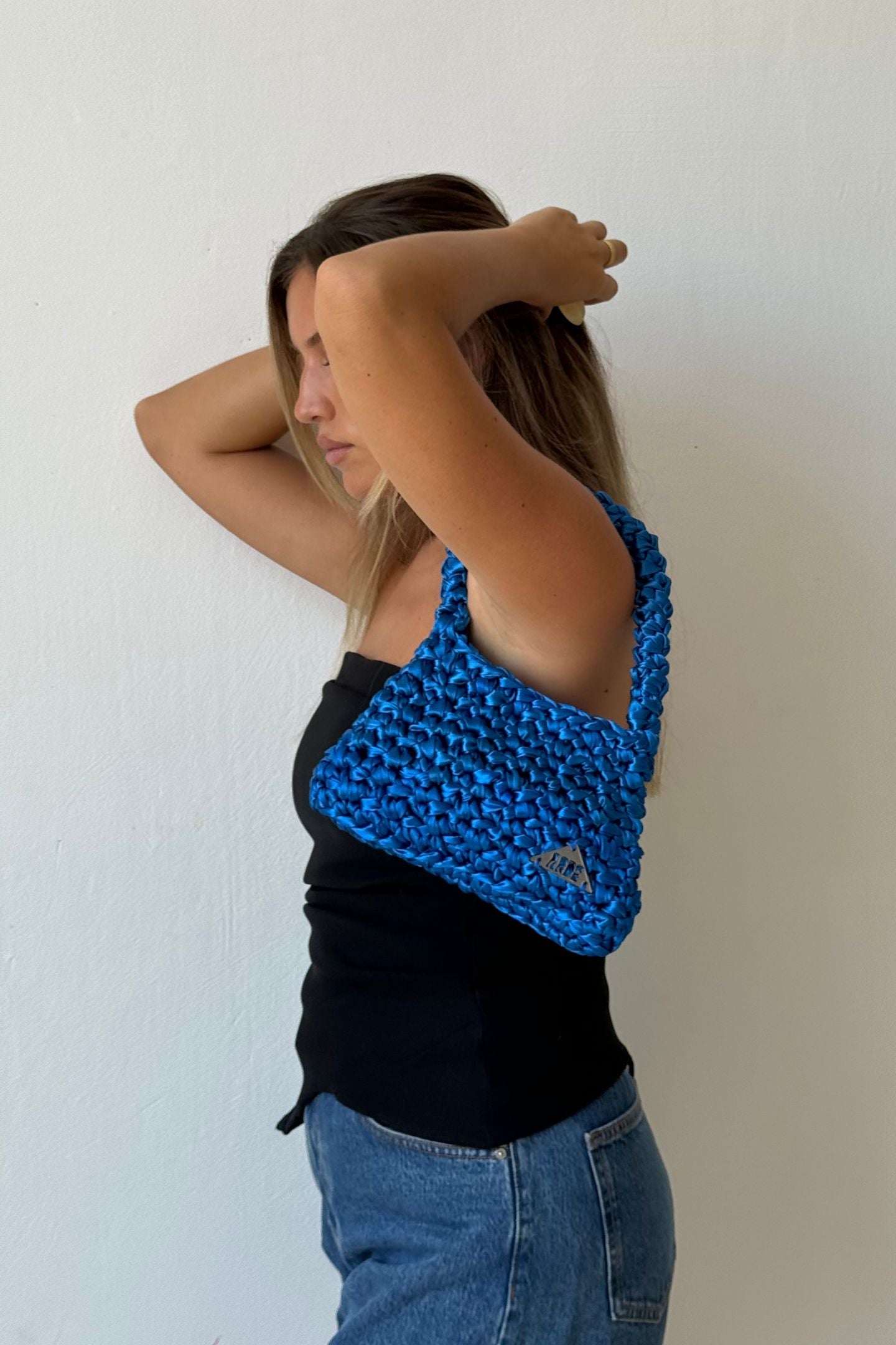 SATIN SHOULDER BAG - Dazzling Blue