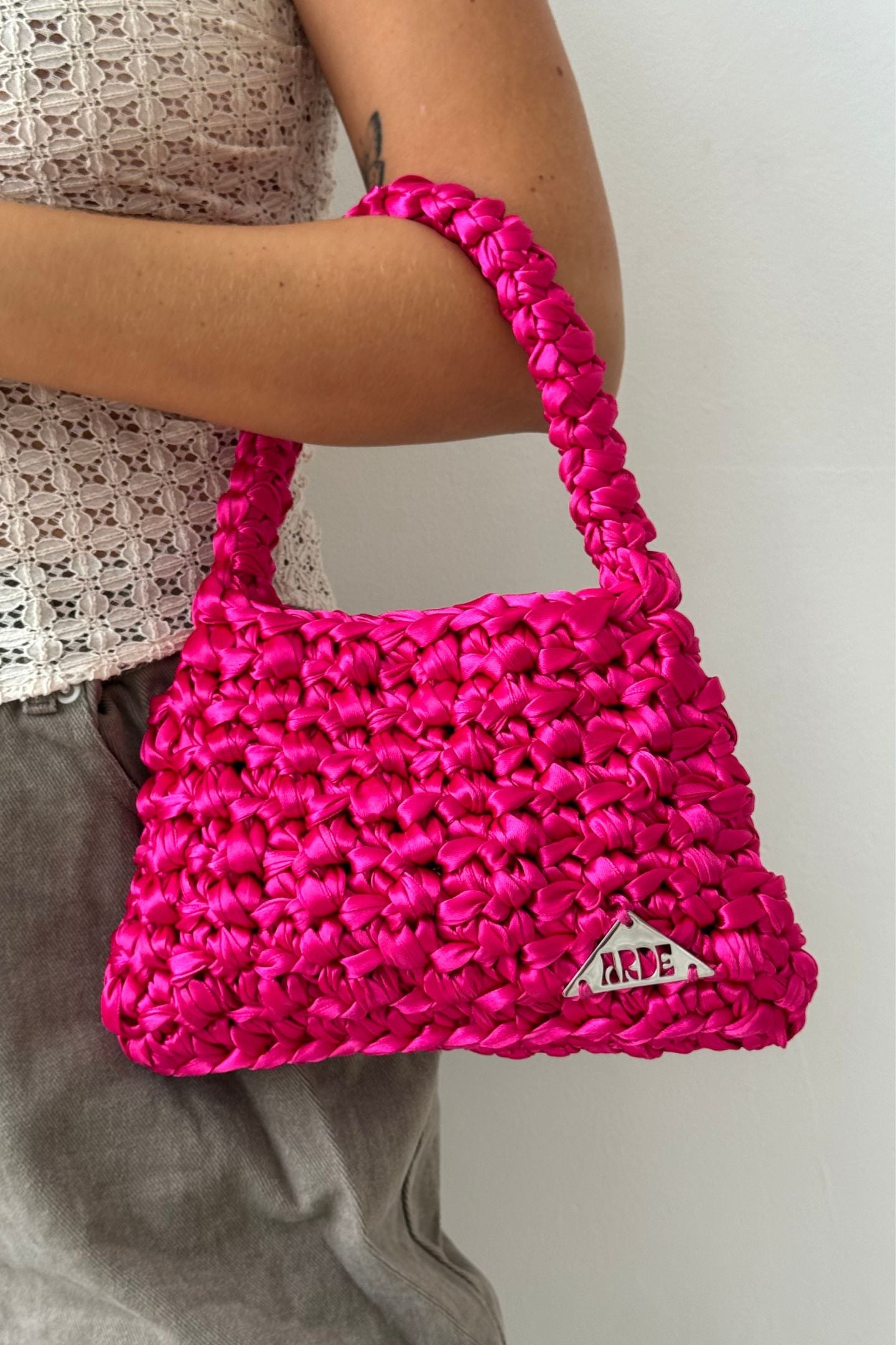SATIN SHOULDER BAG - Barbie Pink