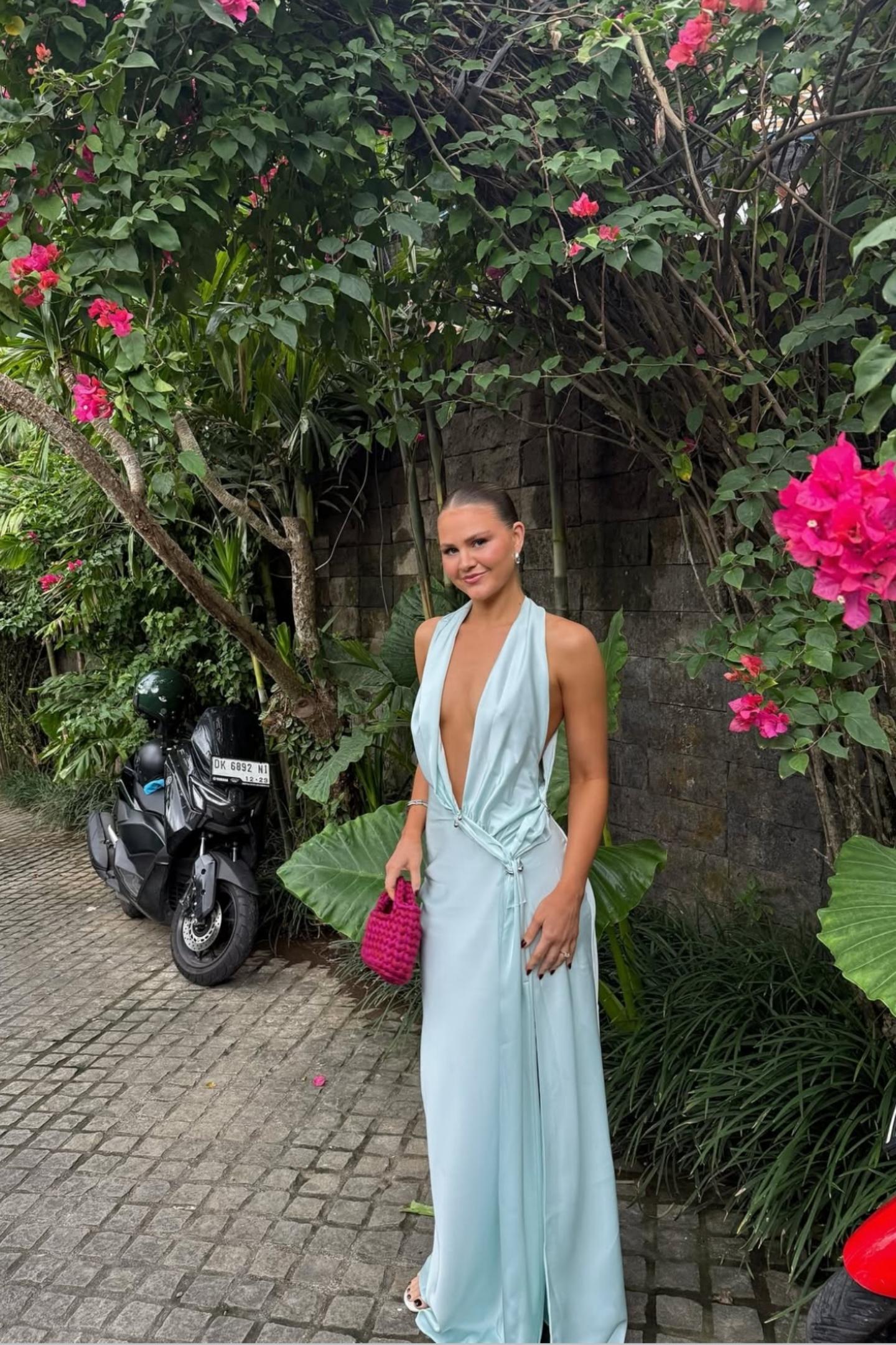 5 Reasons ARDE Satin Bags Are Perfect for Weddings in 2026