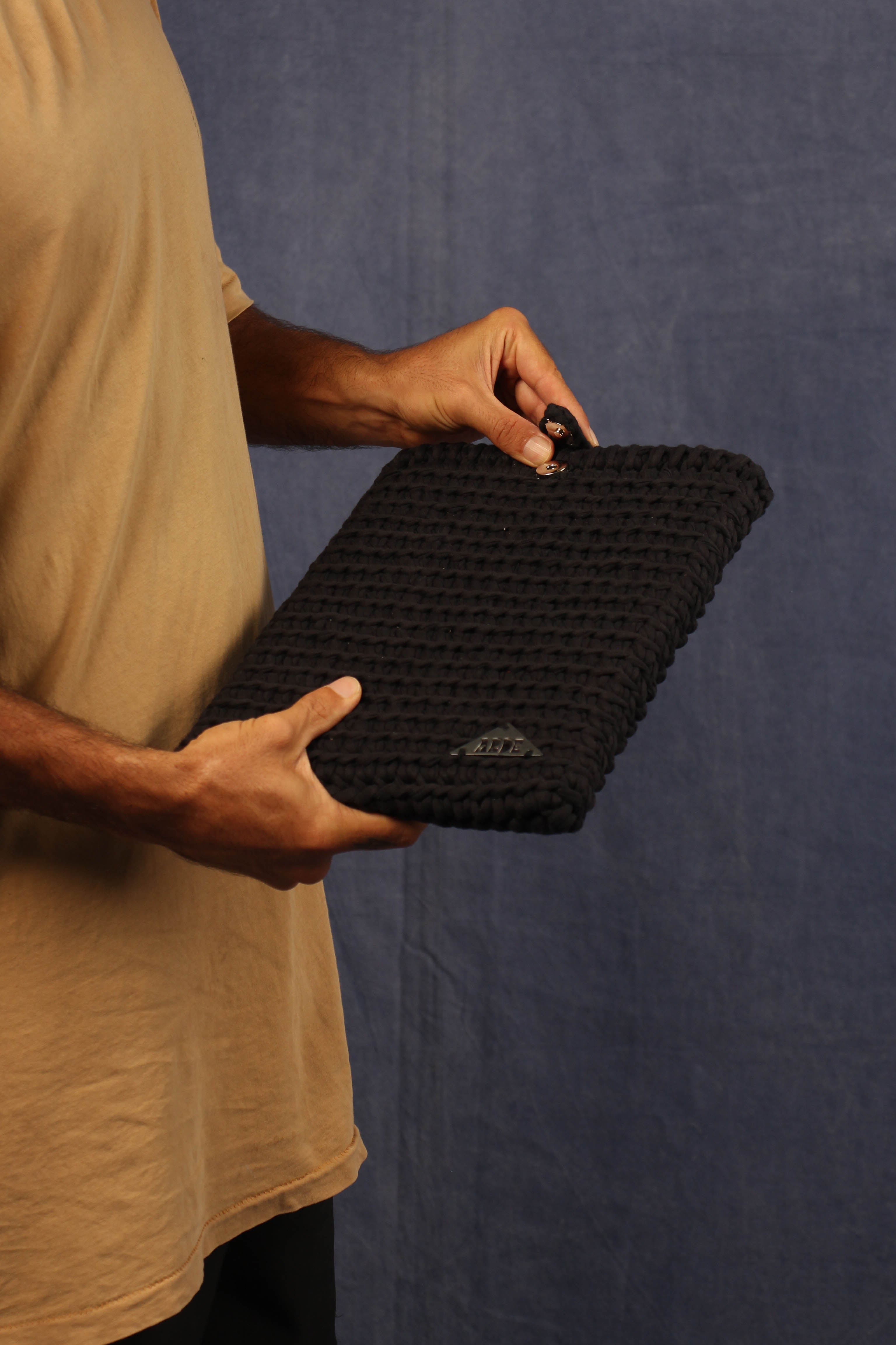 LAPTOP COVER - Black