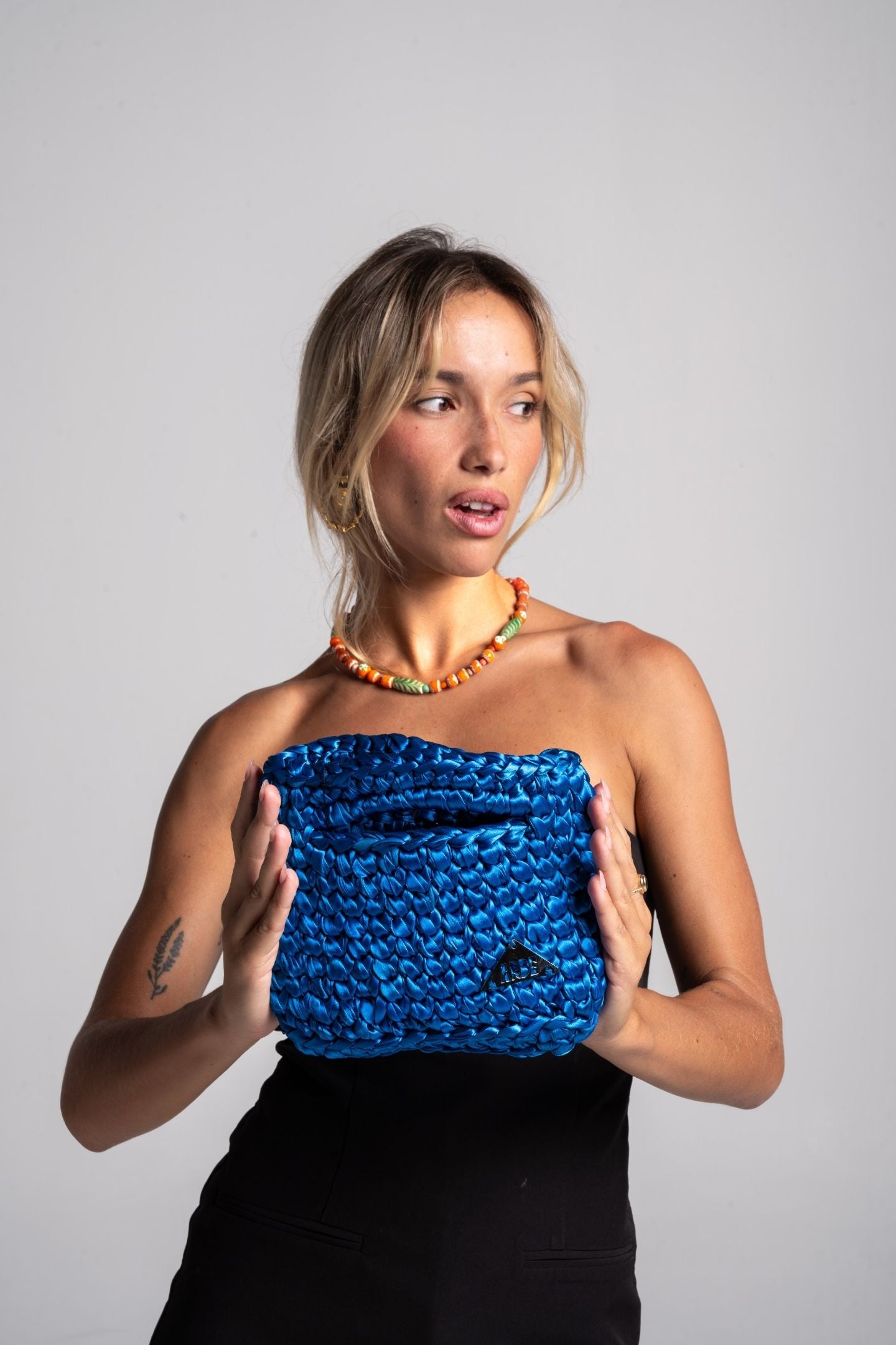 SATIN MINI BASKET - Dazzling Blue