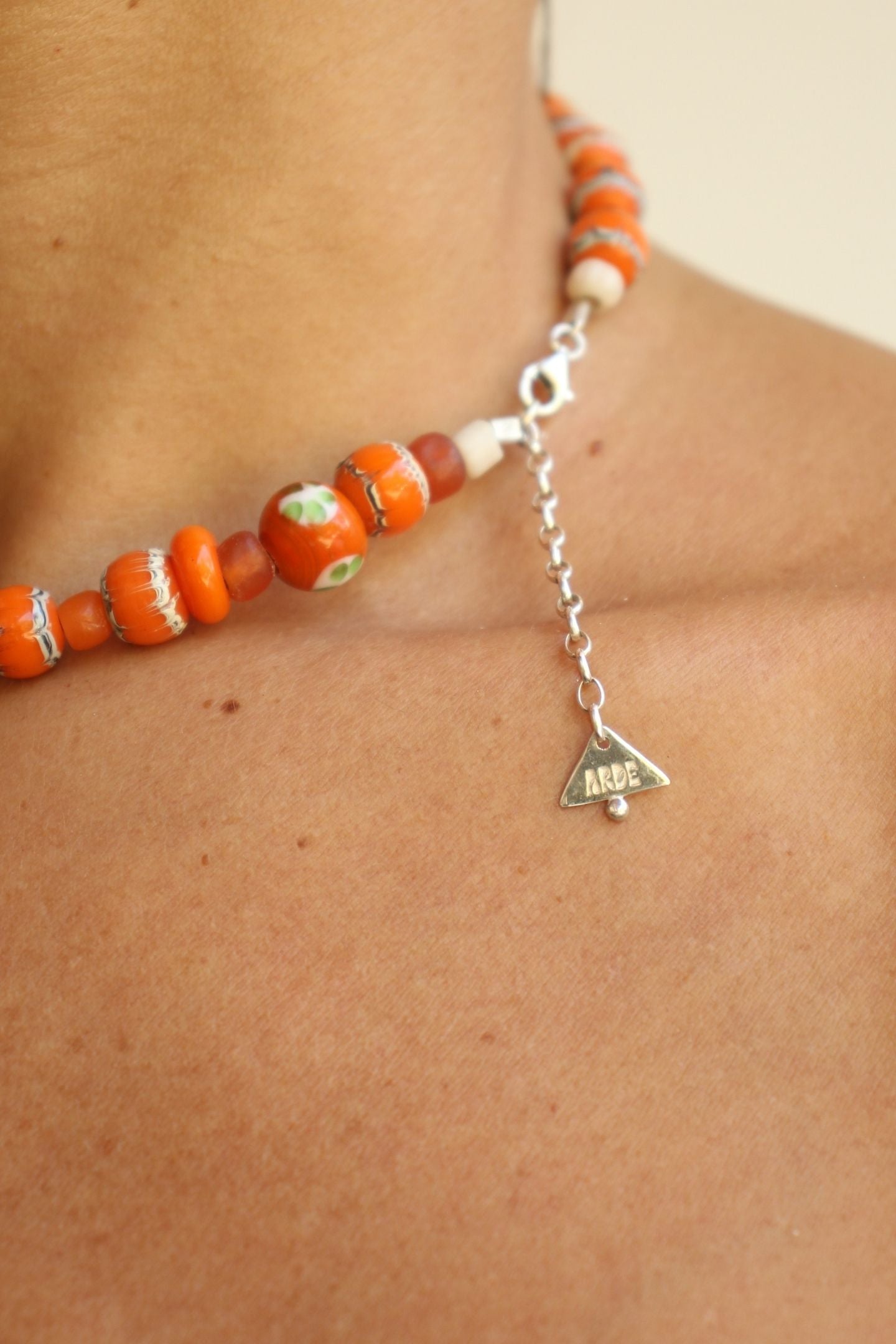 RIANG NECKLACE - Orange Lime