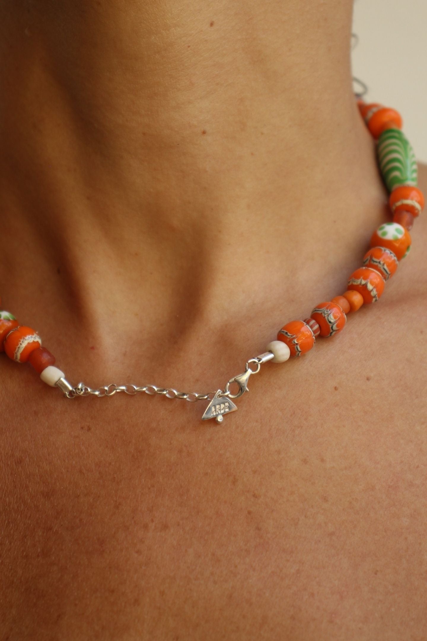RIANG NECKLACE - Orange Lime
