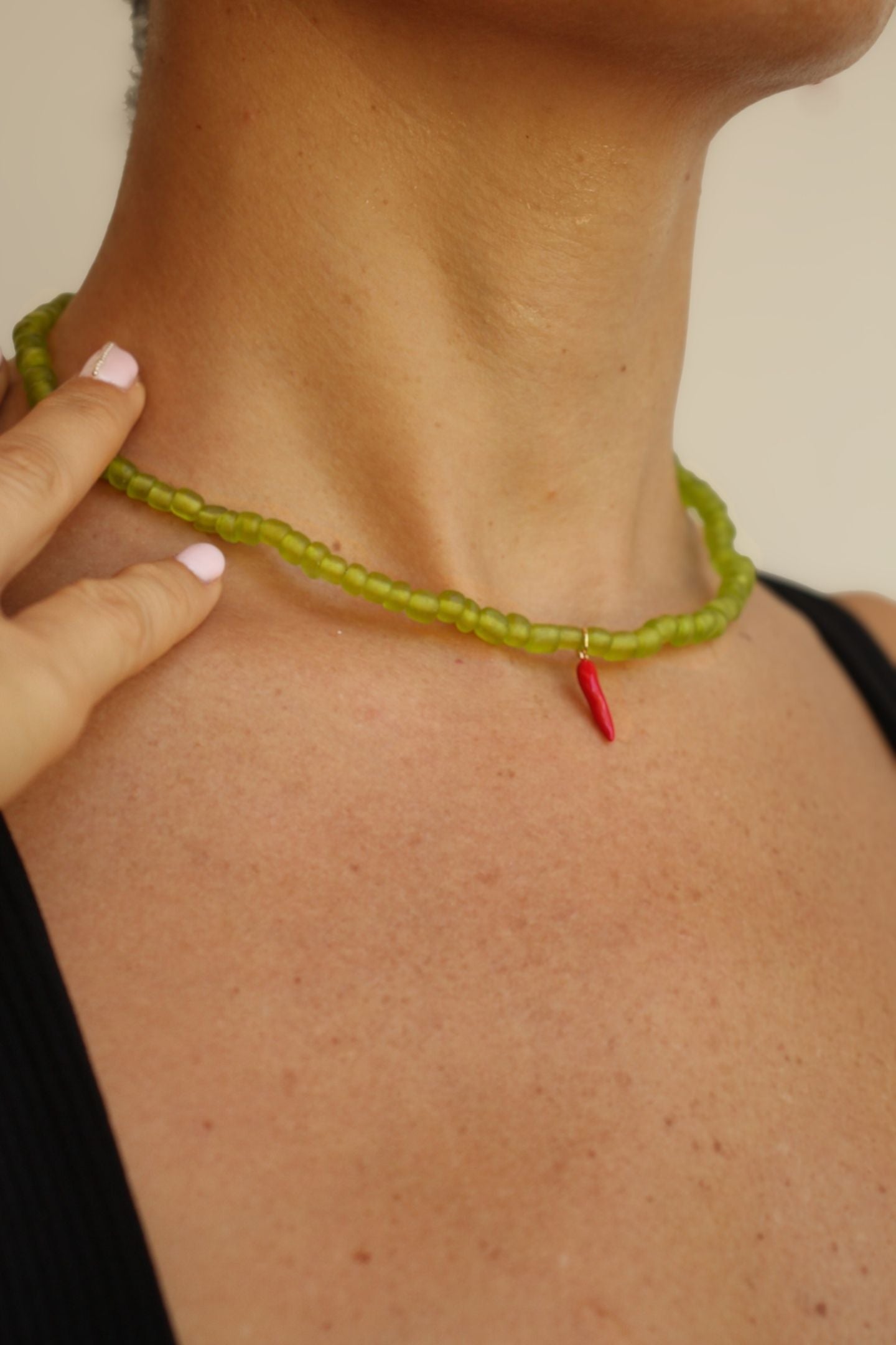 RONA NECKLACE - Chili Lime
