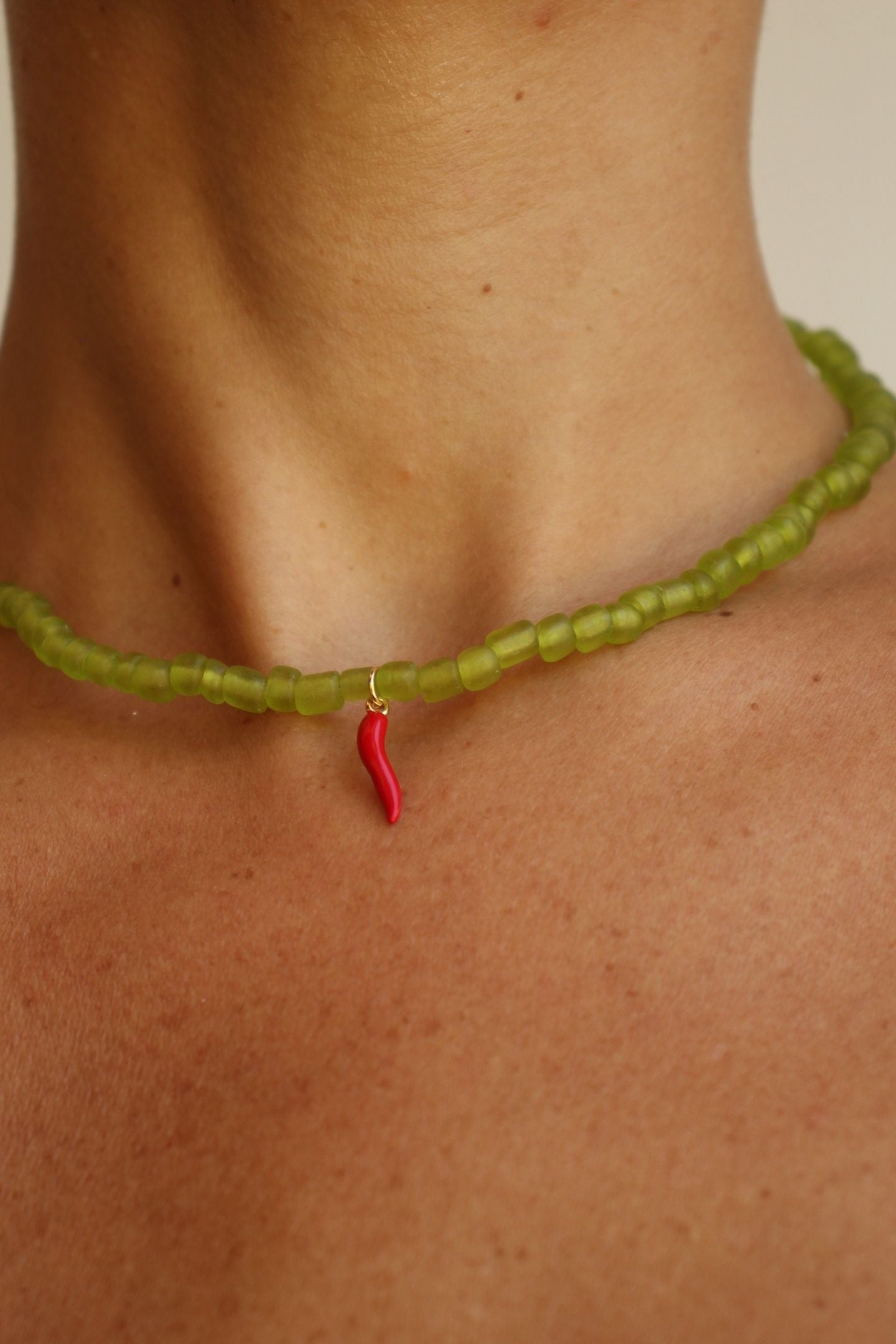 RONA NECKLACE - Chili Lime