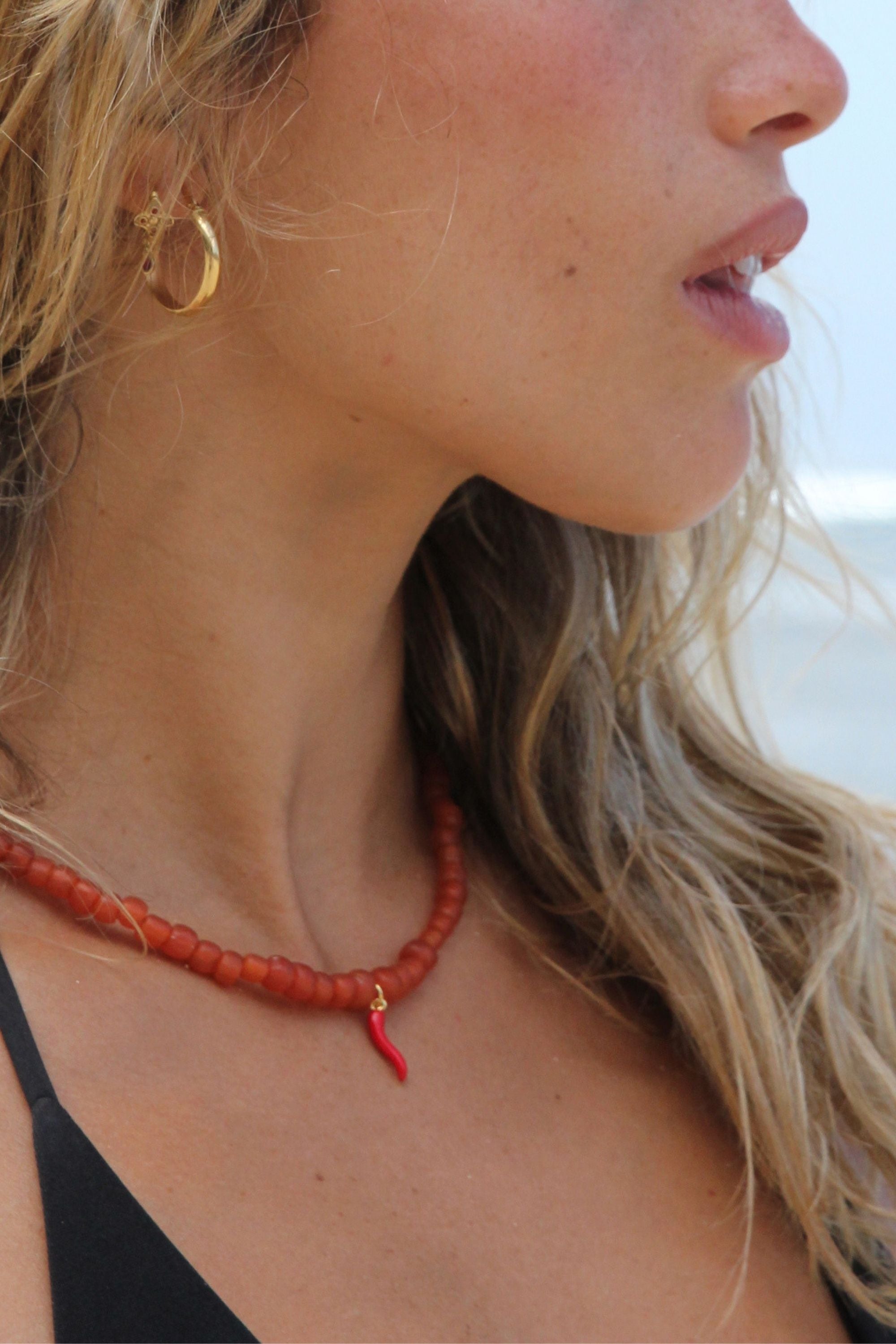 RONA NECKLACE - Dark Amber Chili